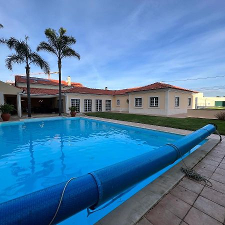 B&B With Heated Pool São Martinho do Porto Buitenkant foto