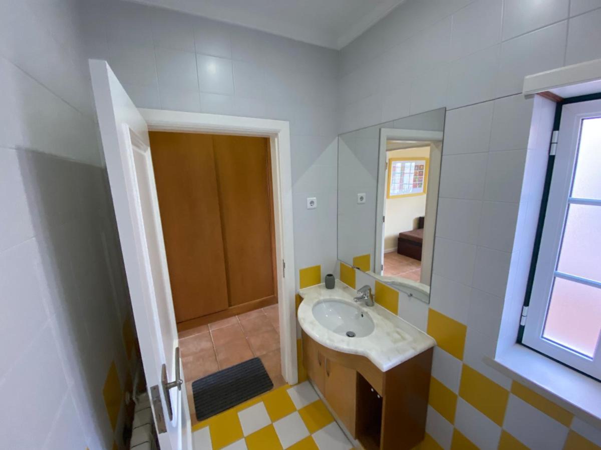 B&B With Heated Pool São Martinho do Porto Buitenkant foto