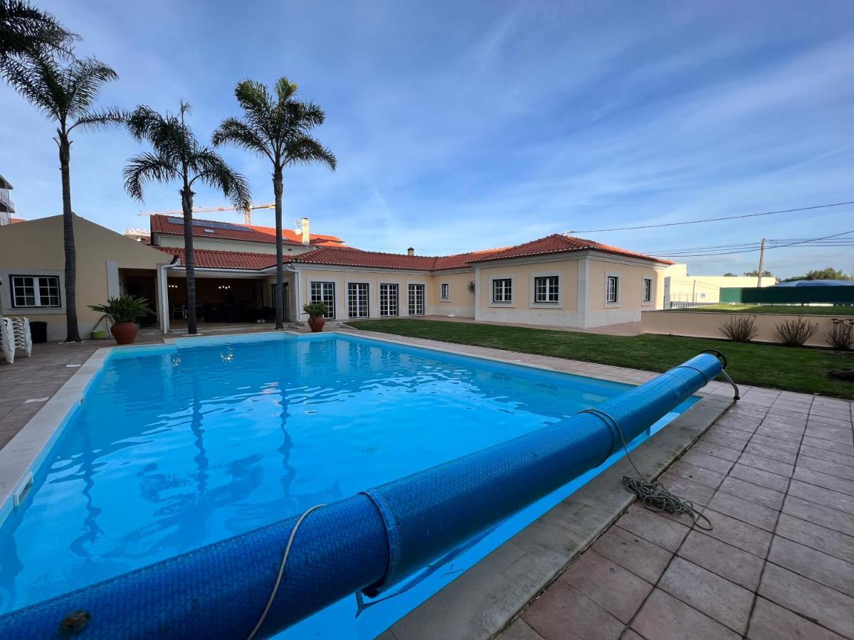 B&B With Heated Pool São Martinho do Porto Buitenkant foto