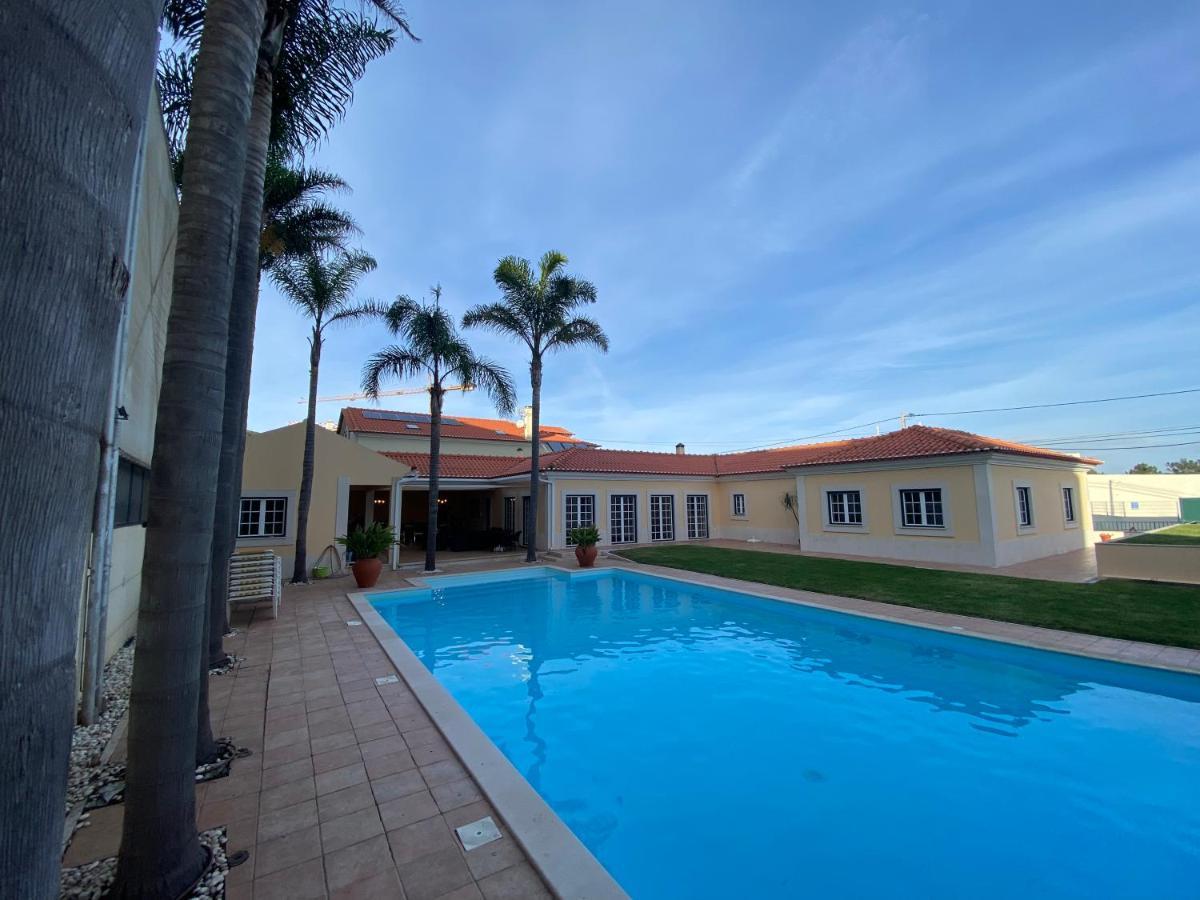 B&B With Heated Pool São Martinho do Porto Buitenkant foto