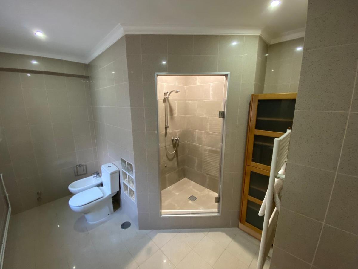 B&B With Heated Pool São Martinho do Porto Buitenkant foto