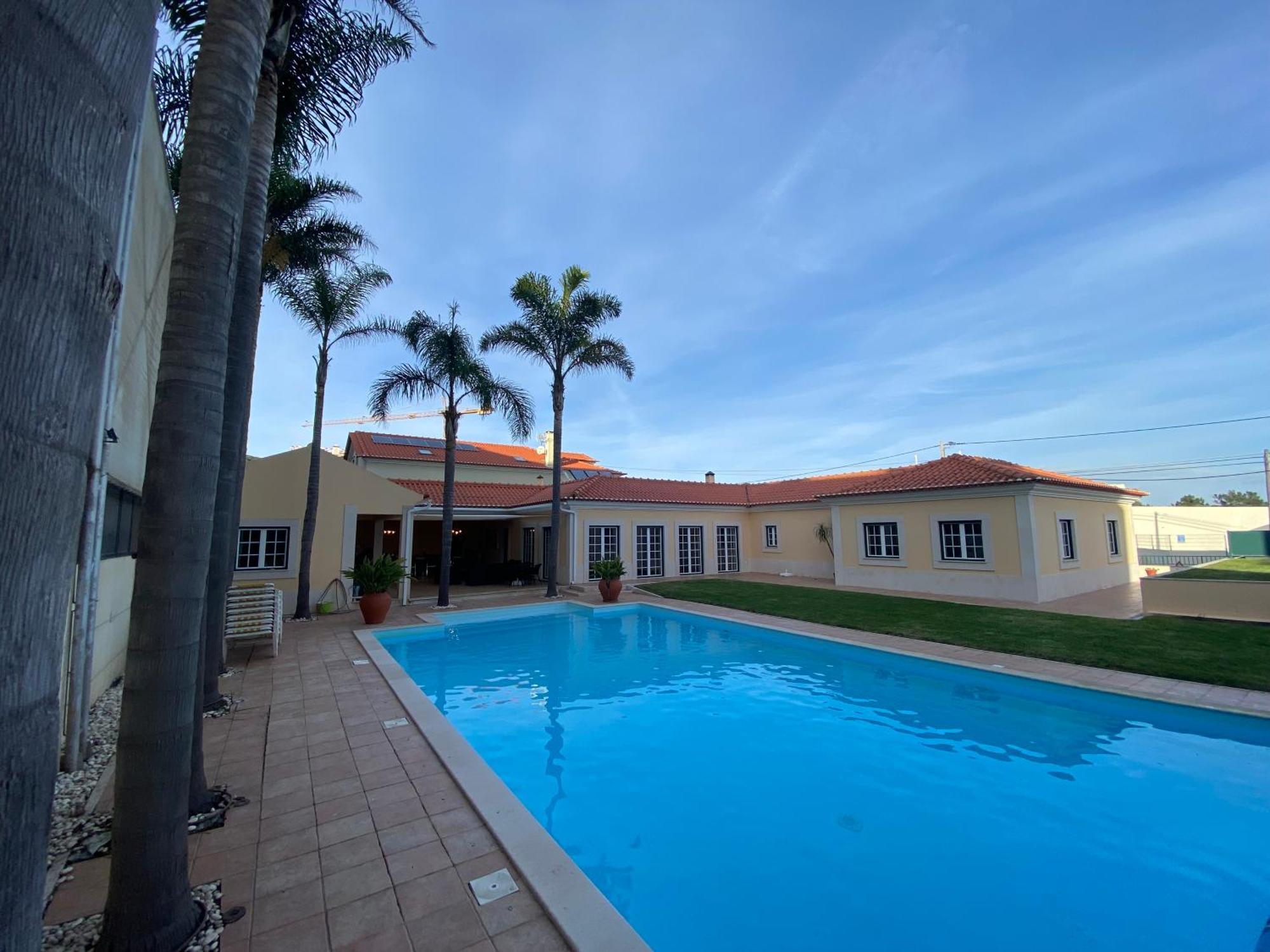B&B With Heated Pool São Martinho do Porto Buitenkant foto